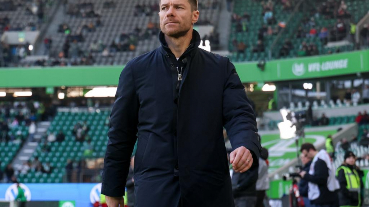 Fernando Carro, CEO del Leverkusen, sobre Xabi Alonso: "Suponemos que será el entrenador el año que viene"