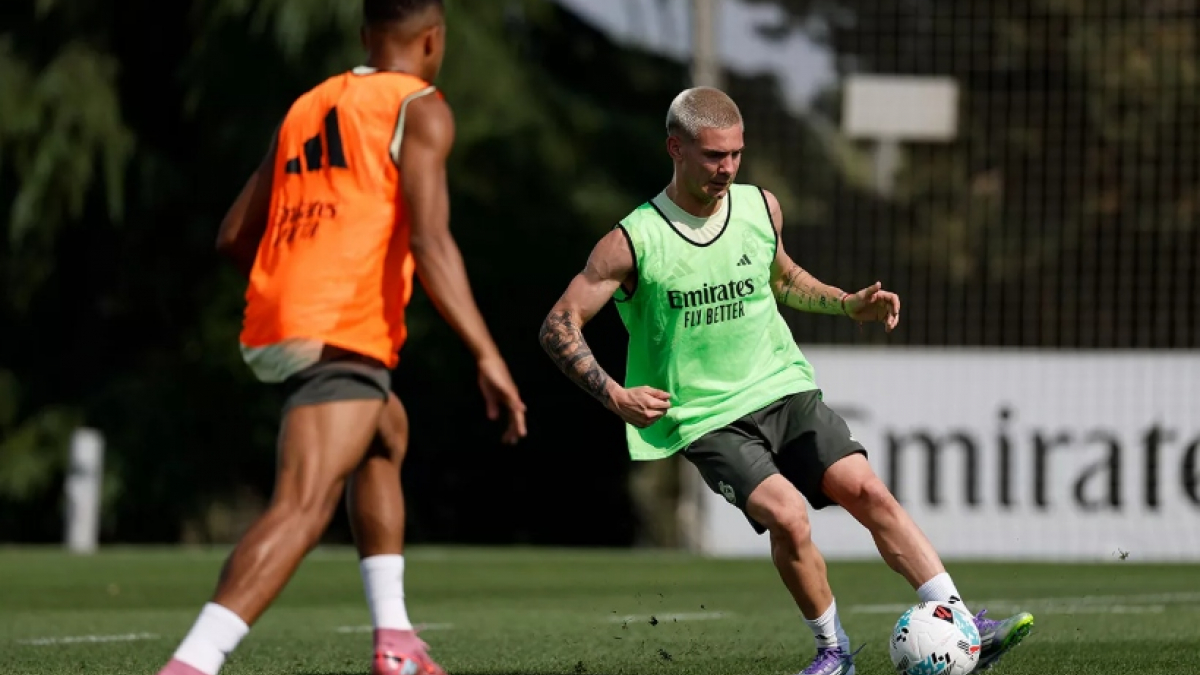 فرانكو ماستانتوونو يشارك في تدريبات ريال مدريد لأول مرة استعداداً لمباراة أوساسونا