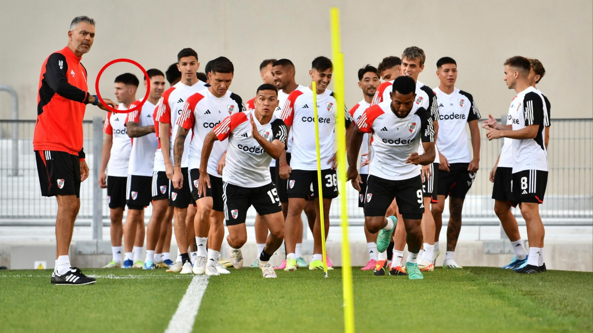 フラビオ・ペレス：「あなたは16歳のときにマスタントゥオーノのプレーを見て、サッカーをするのはとても簡単だと思った。