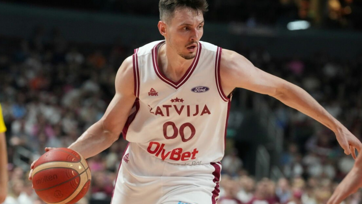Rodions Kurucs se pierde el Eurobasket por lesión