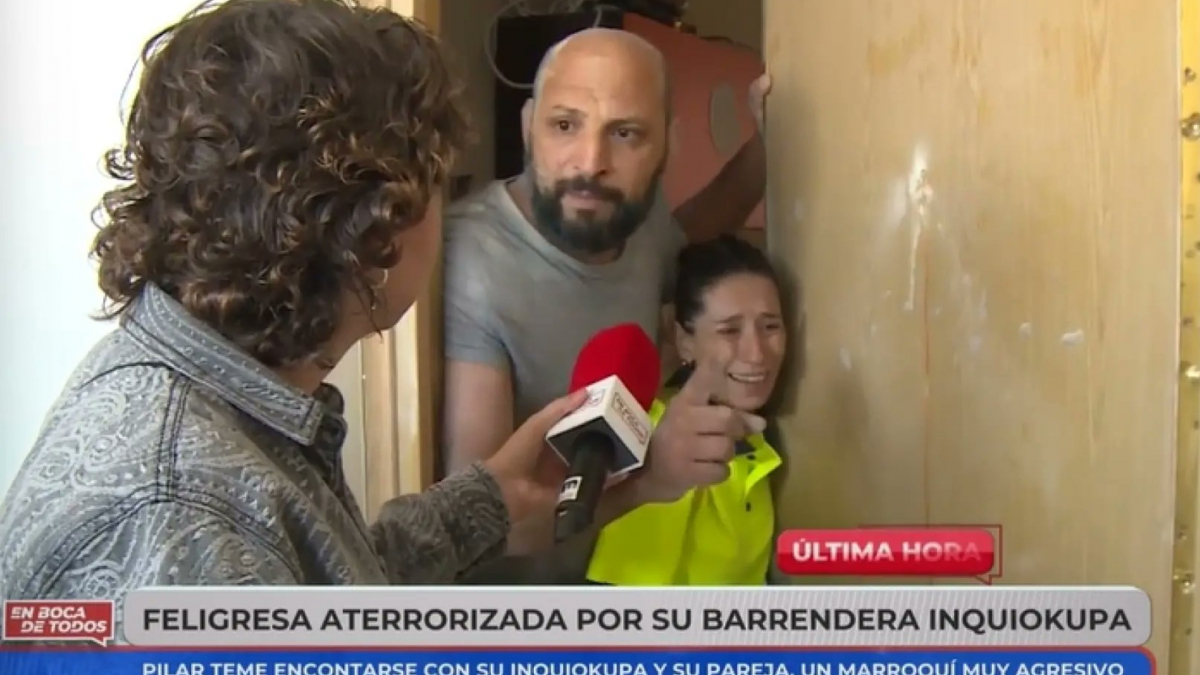 Una reportera de ‘En boca de todos’ es rociada con gas de pimienta por un okupa: “Me lo he tragado"