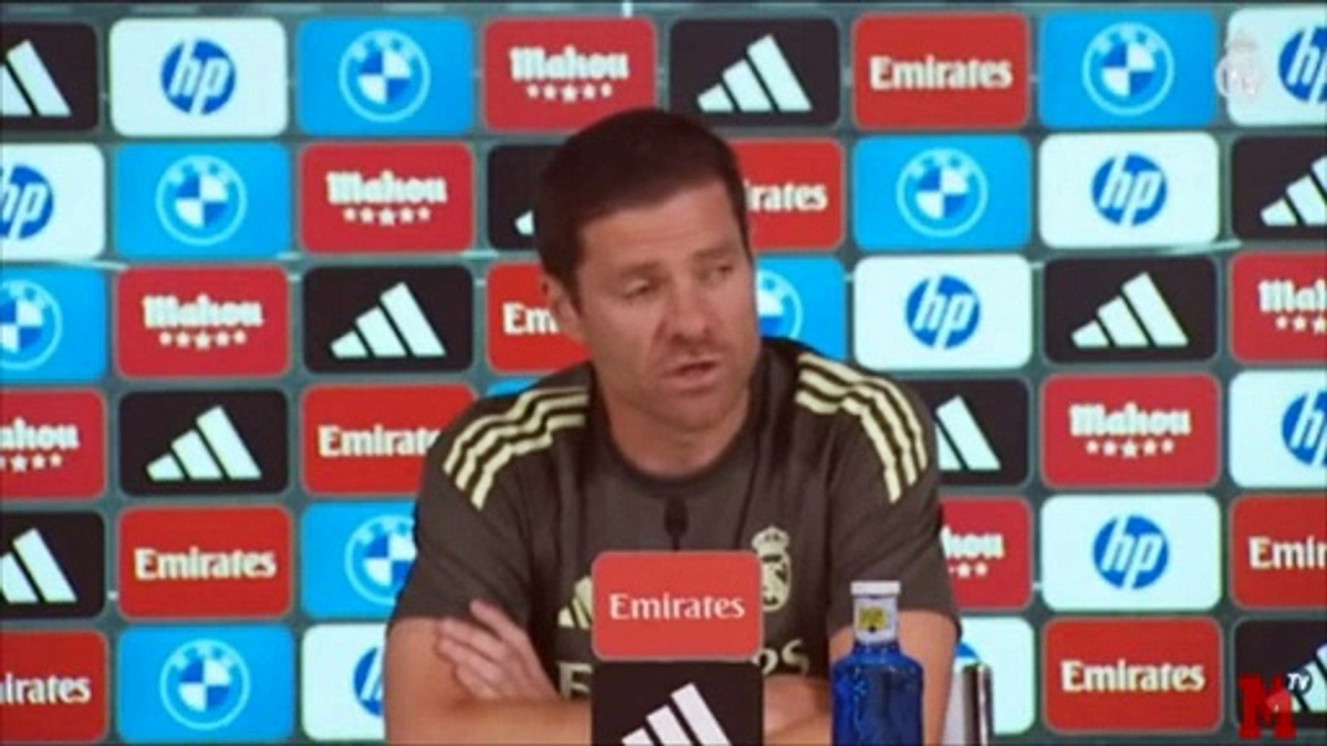 تشابي يؤكد أهمية فينيسيوس جونيور في تشكيلة ريال مدريد