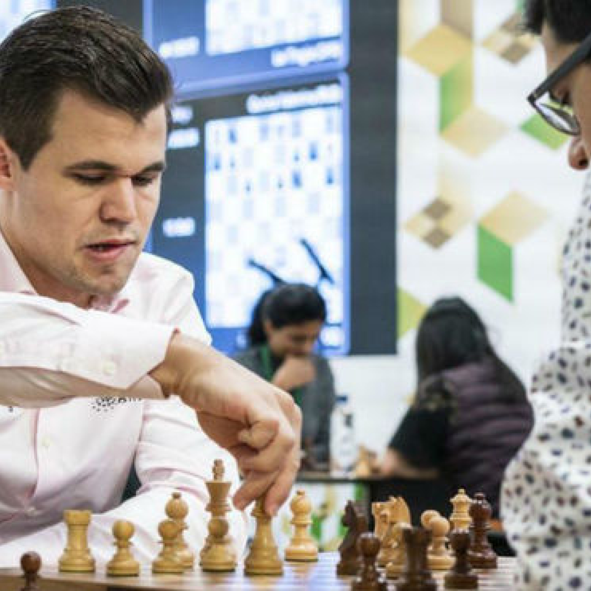 Firouzja, la nueva estrella del ajedrez, derrota a Carlsen 8,5-7,5