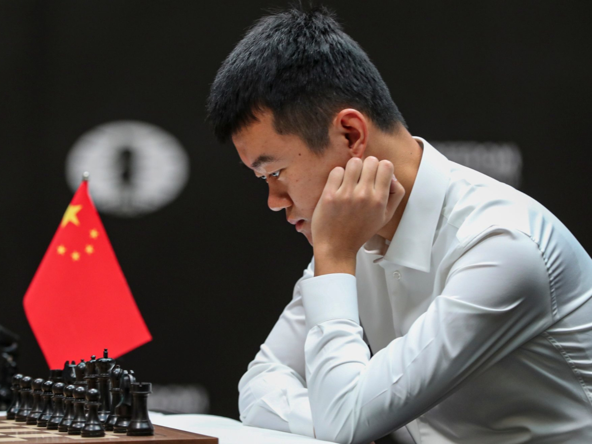 Ding Liren é novamente o #2 do mundo e busca as 30 partidas