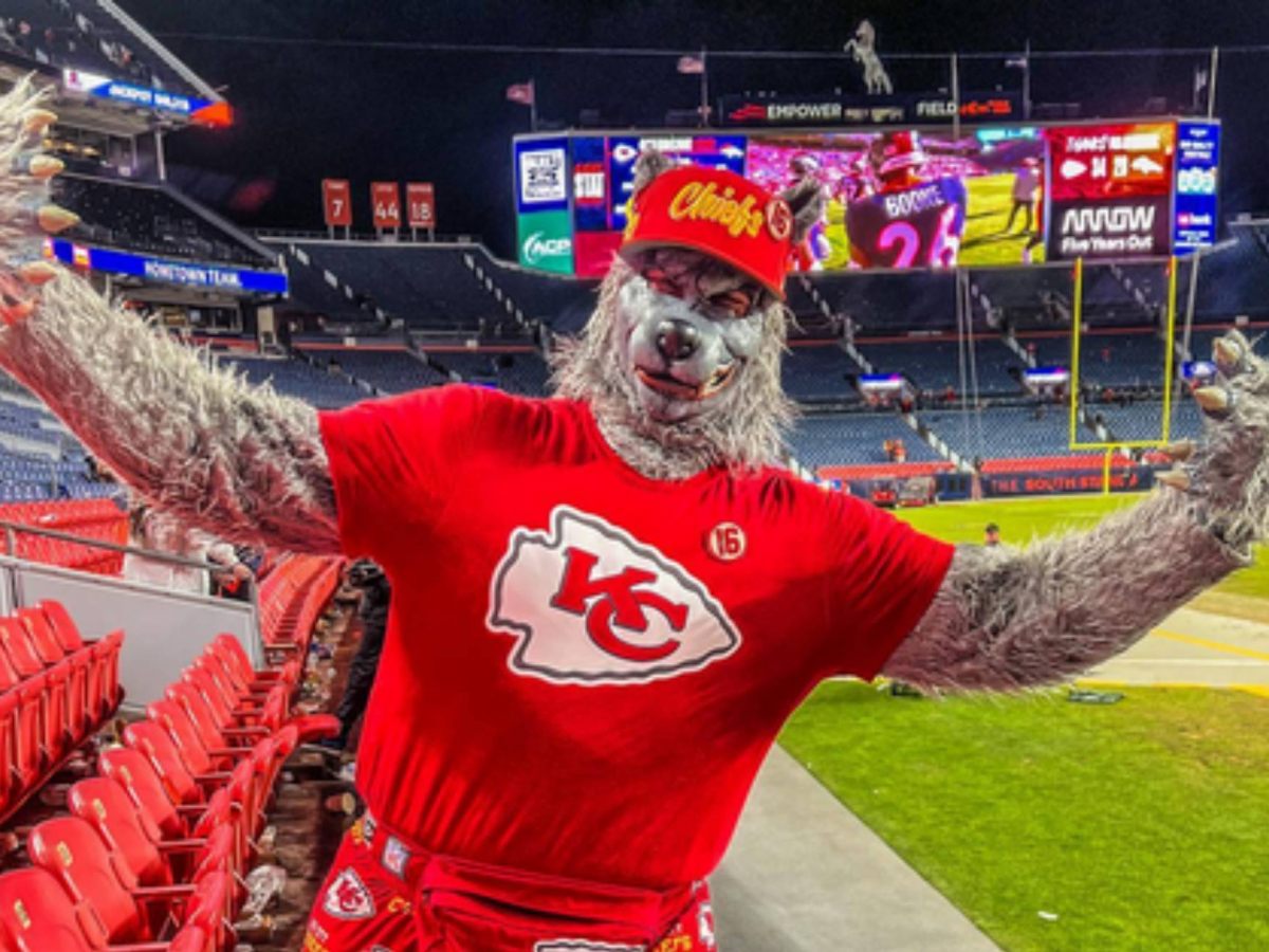 Un famoso aficionado de los Chiefs de la NFL es atracador de bancos: ha  sido detenido en pleno robo | Marca