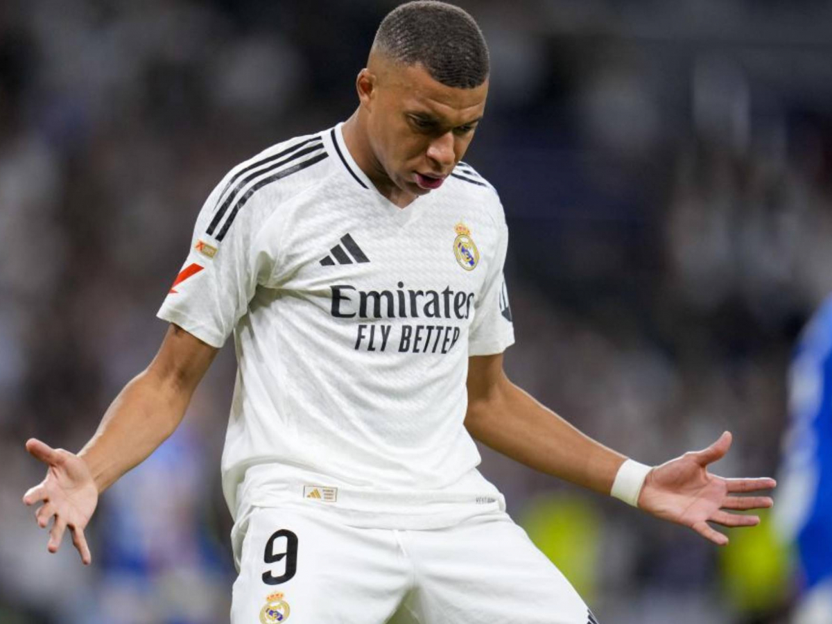 La baja de Mbappé trastoca los planes de Ancelotti para el derbi