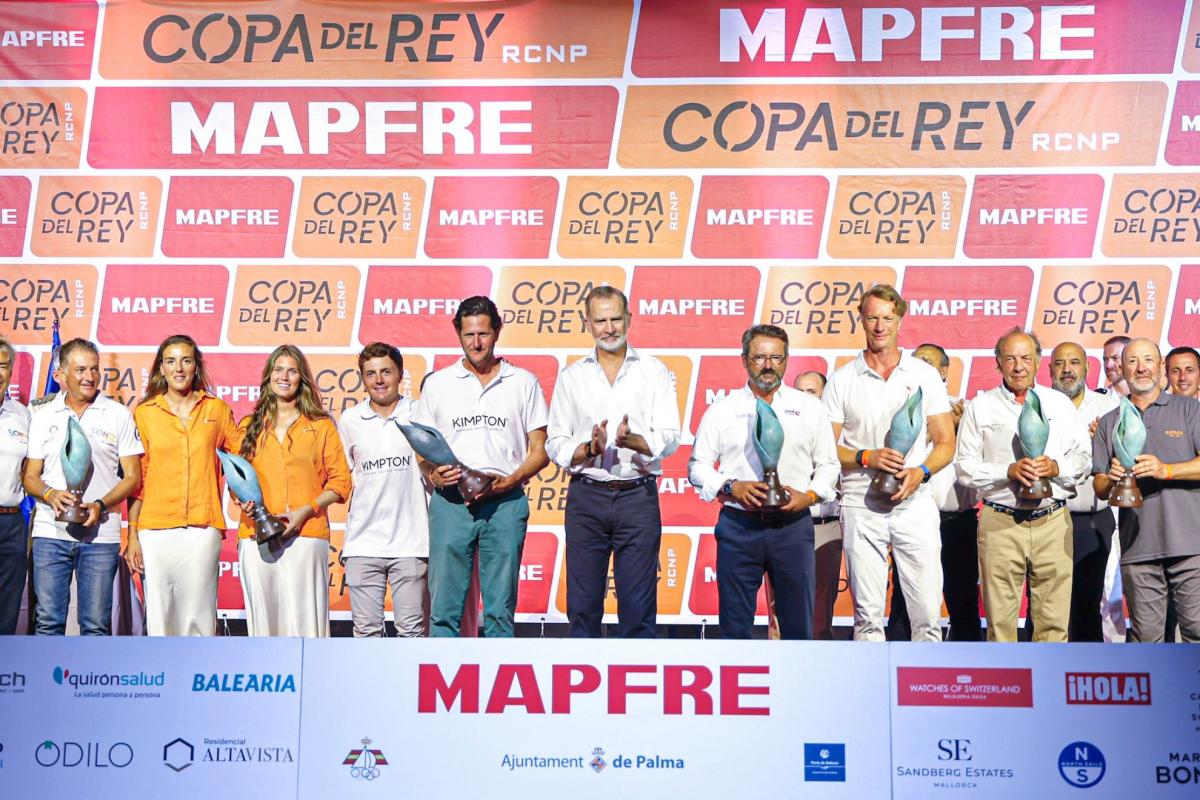 El rey Felipe VI presidió la entrega de trofeos de la 42 Copa del Rey MAPFRE