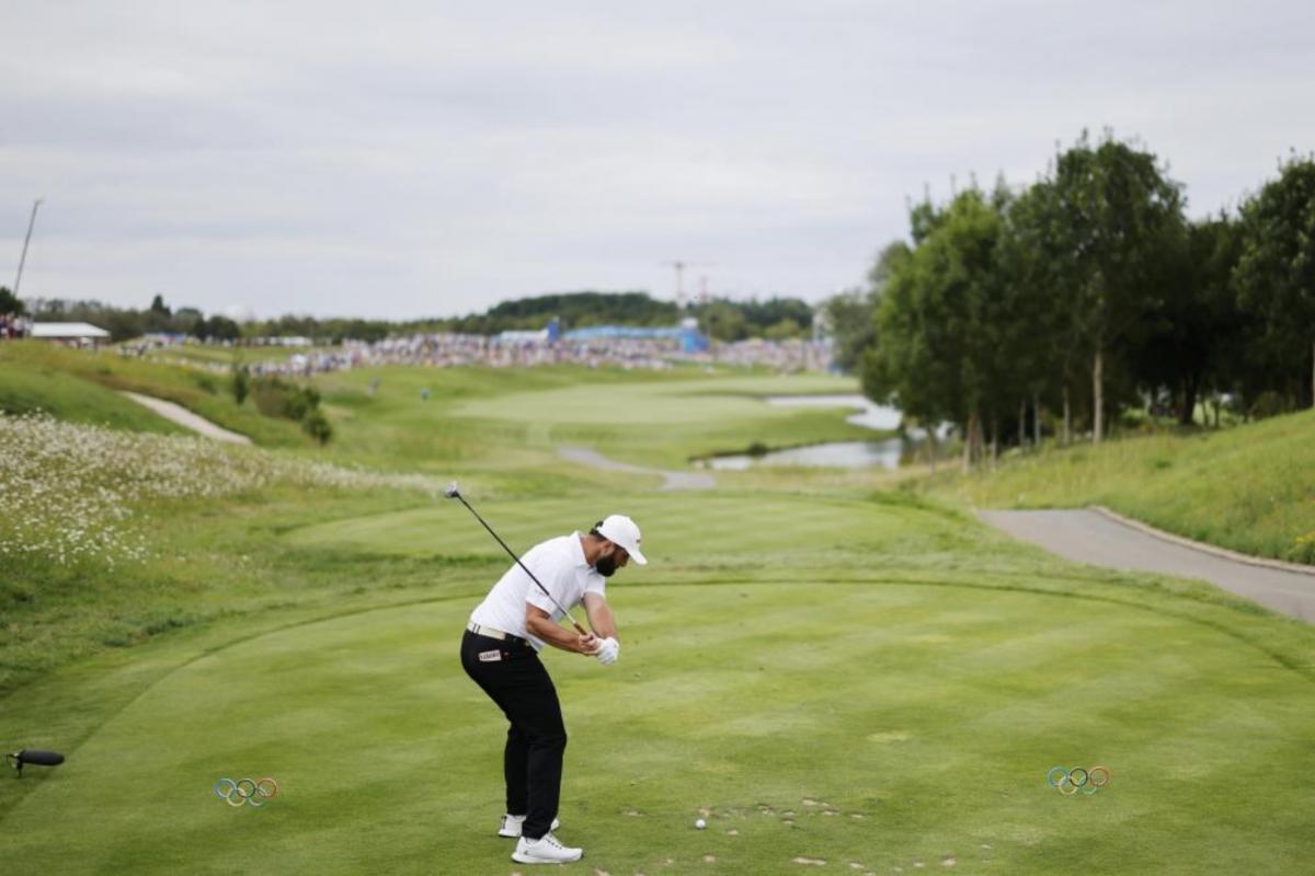 Rahm roza el triunfo en Greenbrier tras un gran recorrido de ocho bajo par