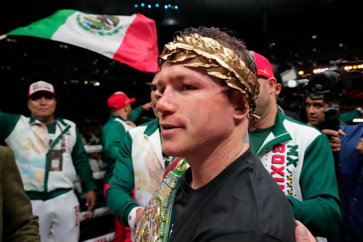 Canelo Álvarez: peleas, récord, victorias, KOs y estadísticas del boxeador americano