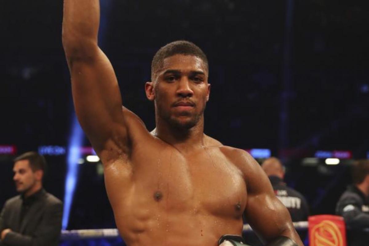 Anthony Joshua es sancionado tras su pelea con Daniel Dubois