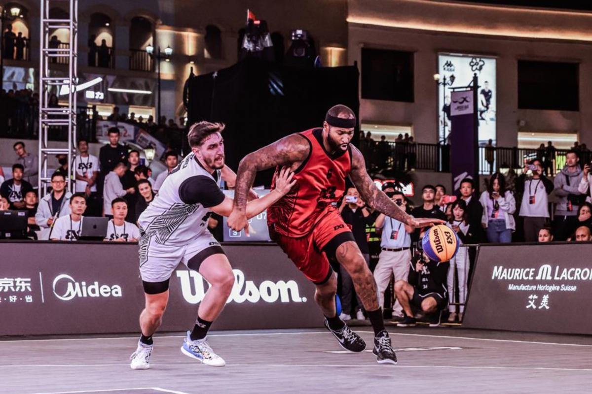 Así fue el debut de DeMarcus Cousins en el baloncesto 3x3