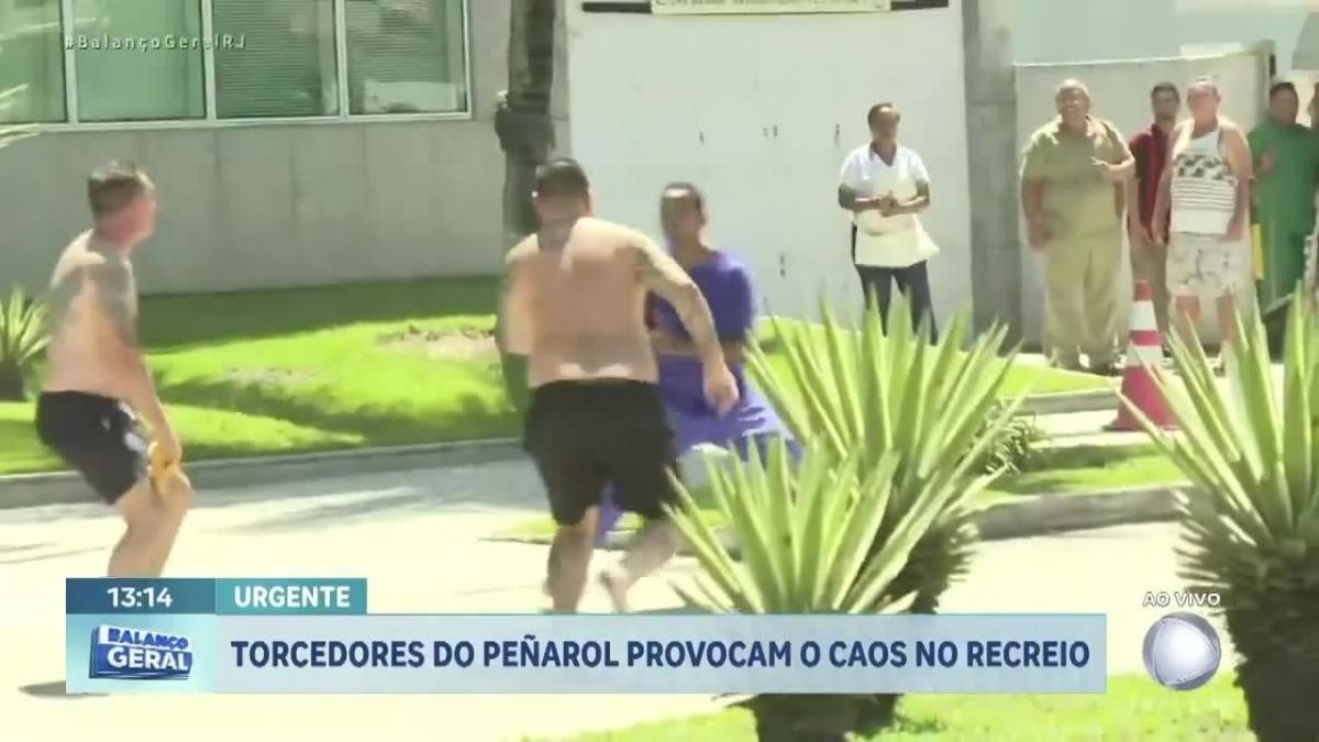 Un famoso agente de futbolistas se pega en la calle con ultras &quot;con armas de fuego&quot;