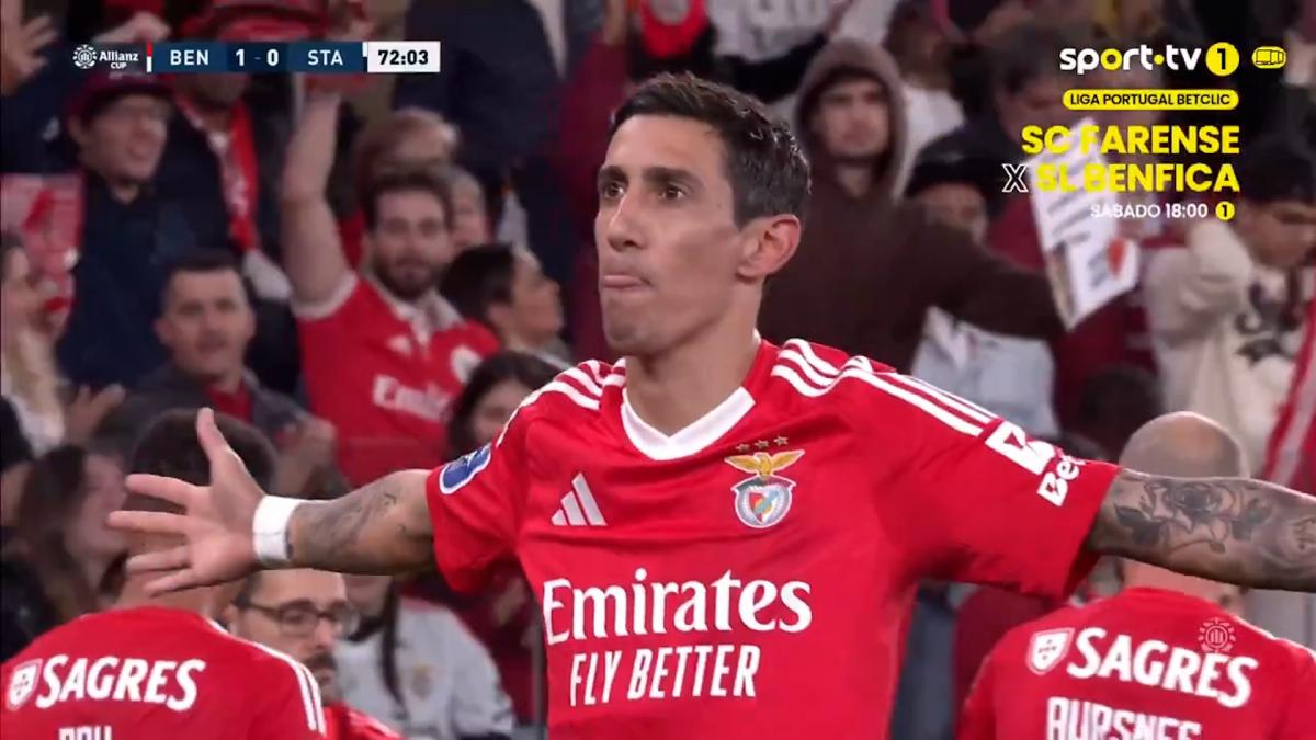 Di María ejecuta la volea perfecta