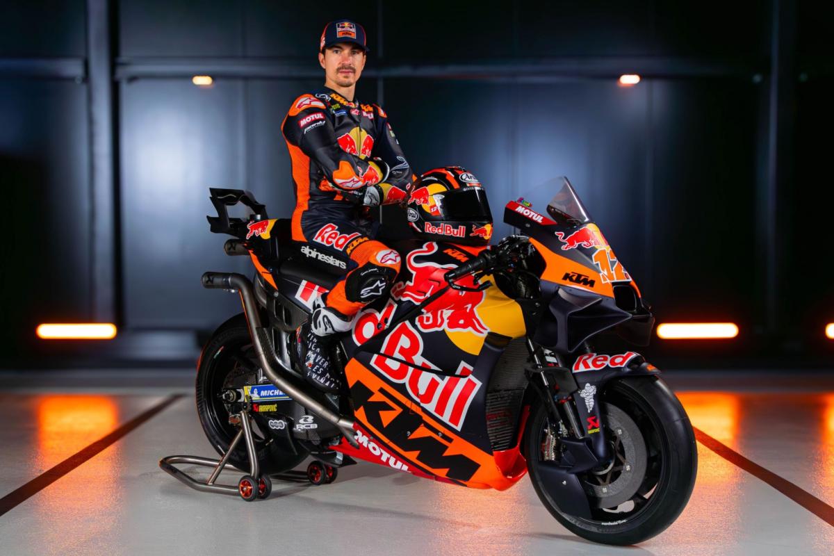 Viñales: &quot;El reto de KTM es más fácil que los otros, puedo hacer algo extraordinario&quot;