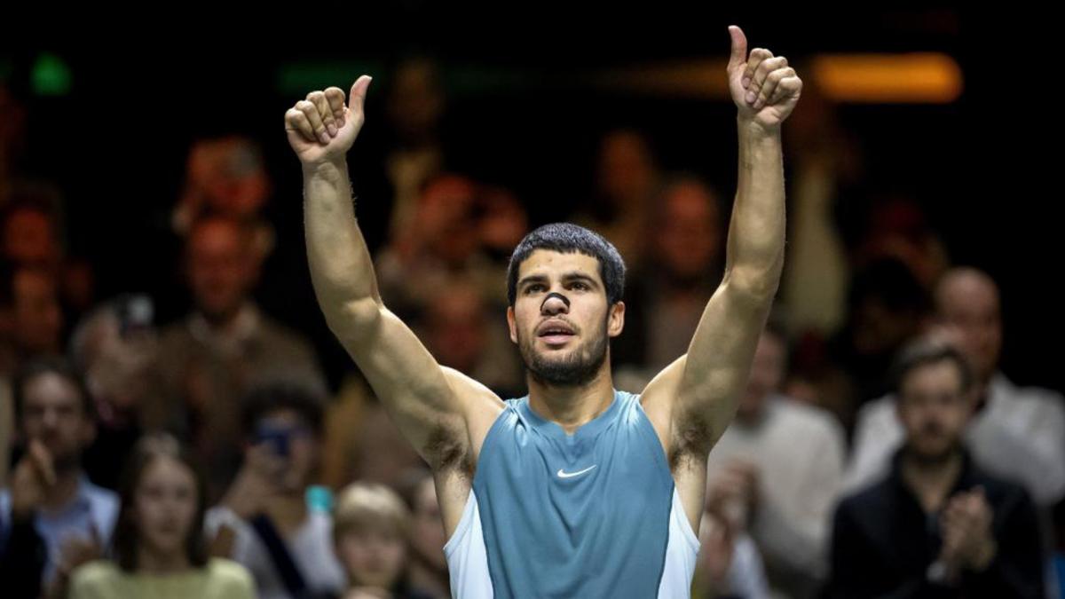 Carlos Alcaraz vs. Pedro Martínez: 6-2 y 6-1 | Rotterdam ATP 500 (1/4 final)