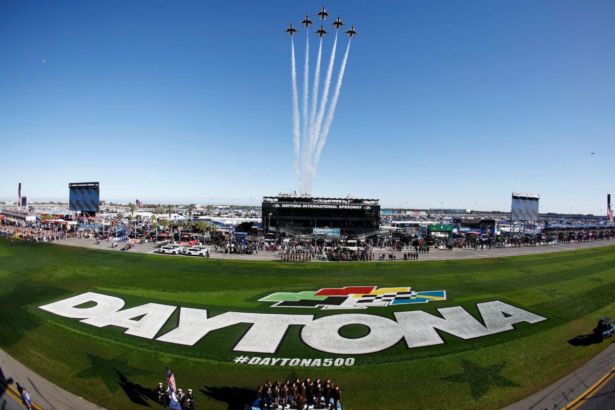 El Daytona 500 en curiosidades: muerte, velocidad y gloria