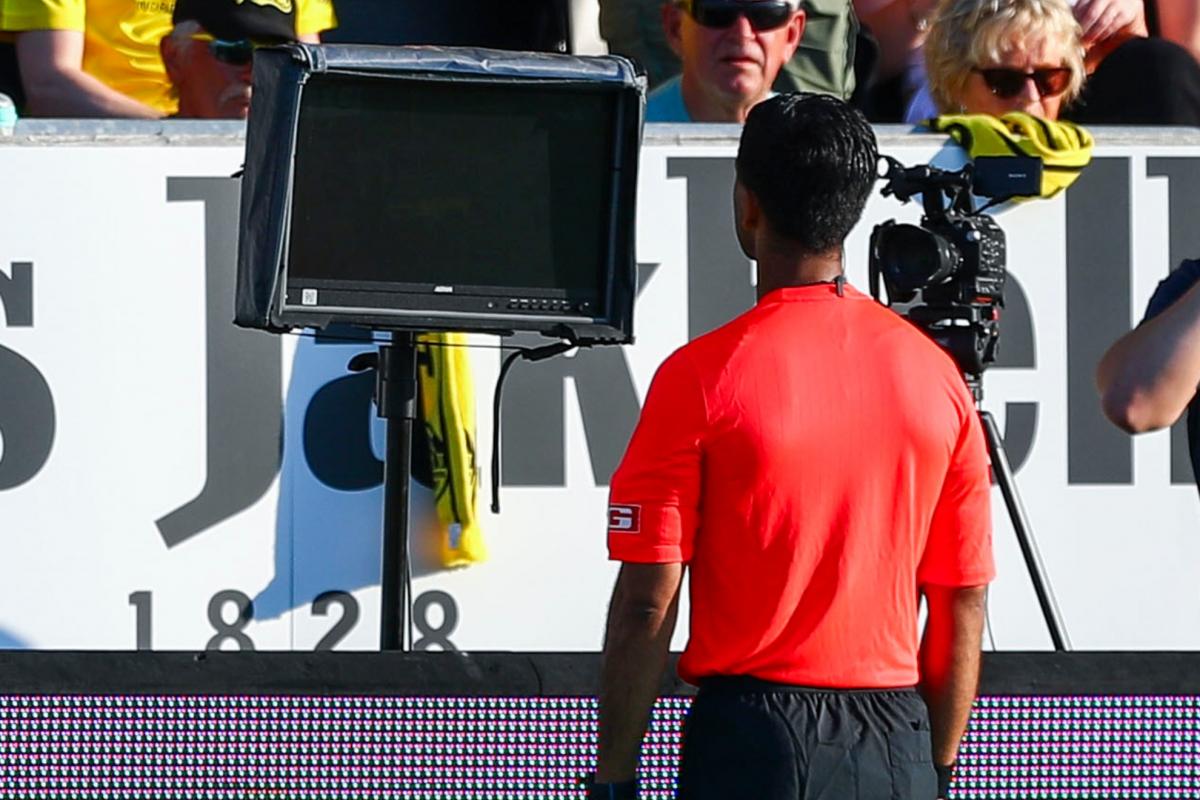 サッカーの新しいルール：Var Open、疑いのあるゴールキーパーとオフサイドの変更は勉強を続けます