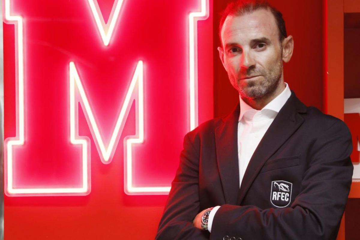 El teléfono del seleccionador Valverde se enciende: ya llamó a Mas y Juanpe y a Verona le &quot;gustaría estar porque en 2021 no pude&quot;