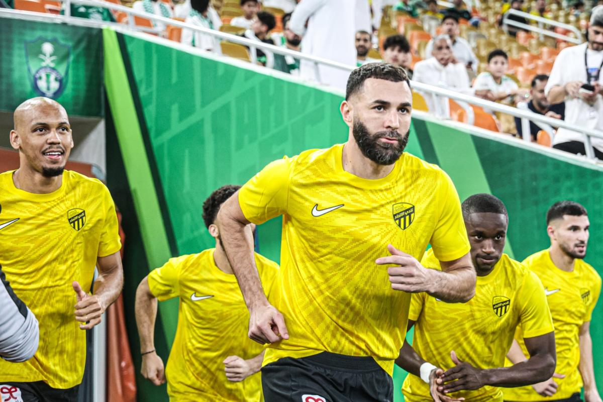كريم بنزيما ينقذ الاتحاد من الخسارة أمام الأهلي بتسجيله هدف التعادل في الوقت القاتل