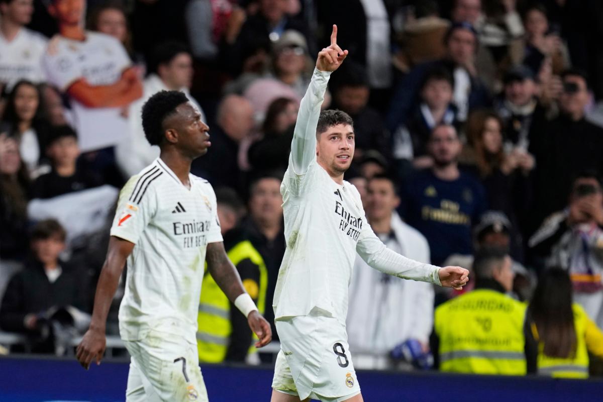 تشكيلة ريال مدريد المتوقعة في نهائي كأس الملك ضد برشلونة بدون مبابي وكامافينجا