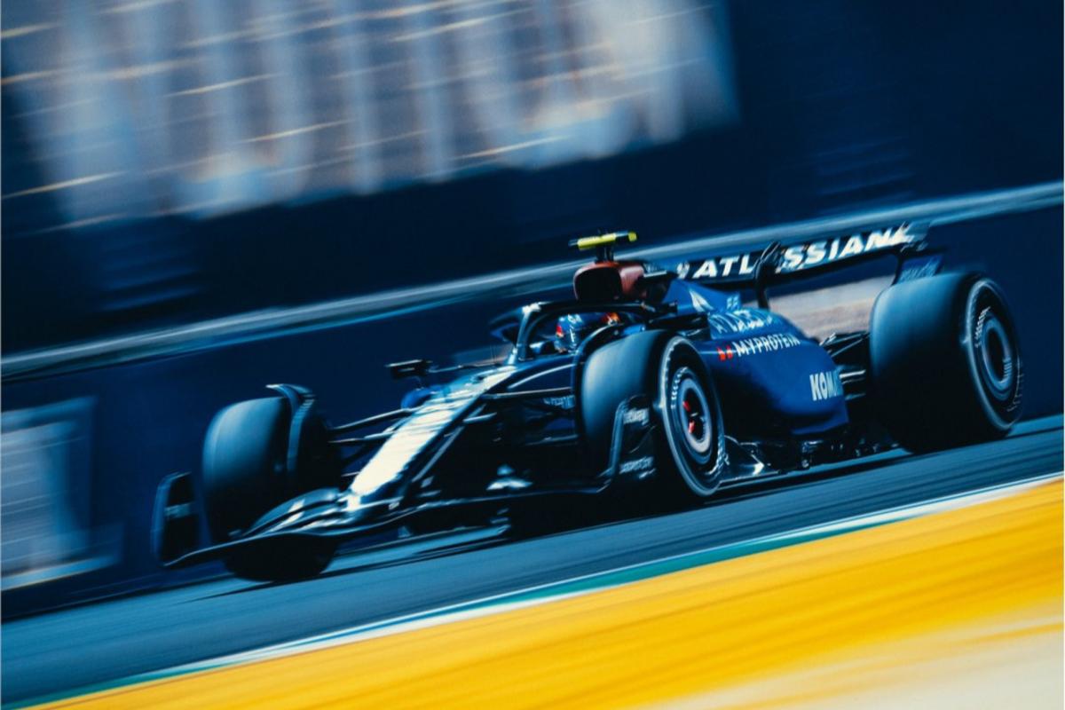 Carlos Sainz no necesitó &quot;un trasplante de cerebro&quot;