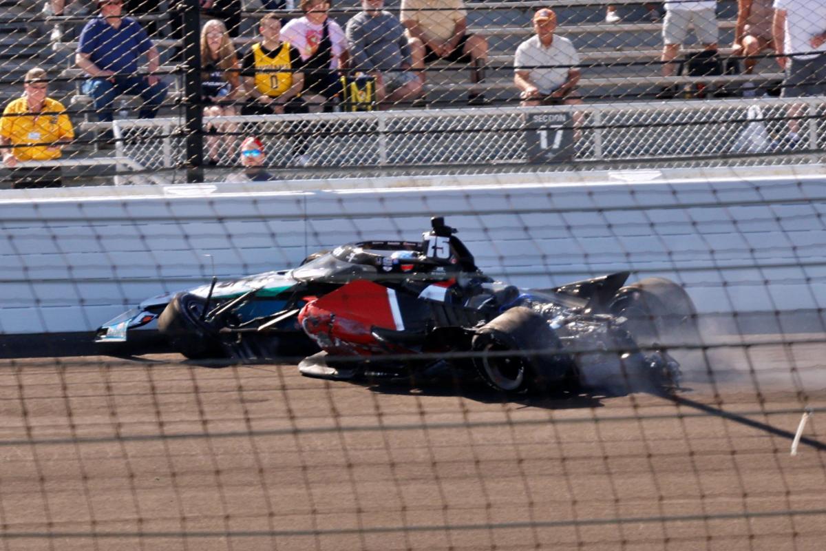 El salvaje accidente de Takuma Sato en Indianápolis: más violento que el de Alonso en Interlagos