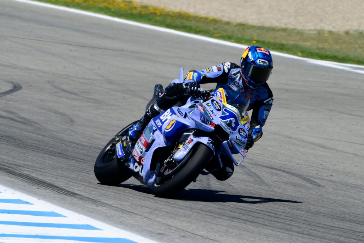 Álex Márquez y las &quot;chucherías&quot; de Ducati