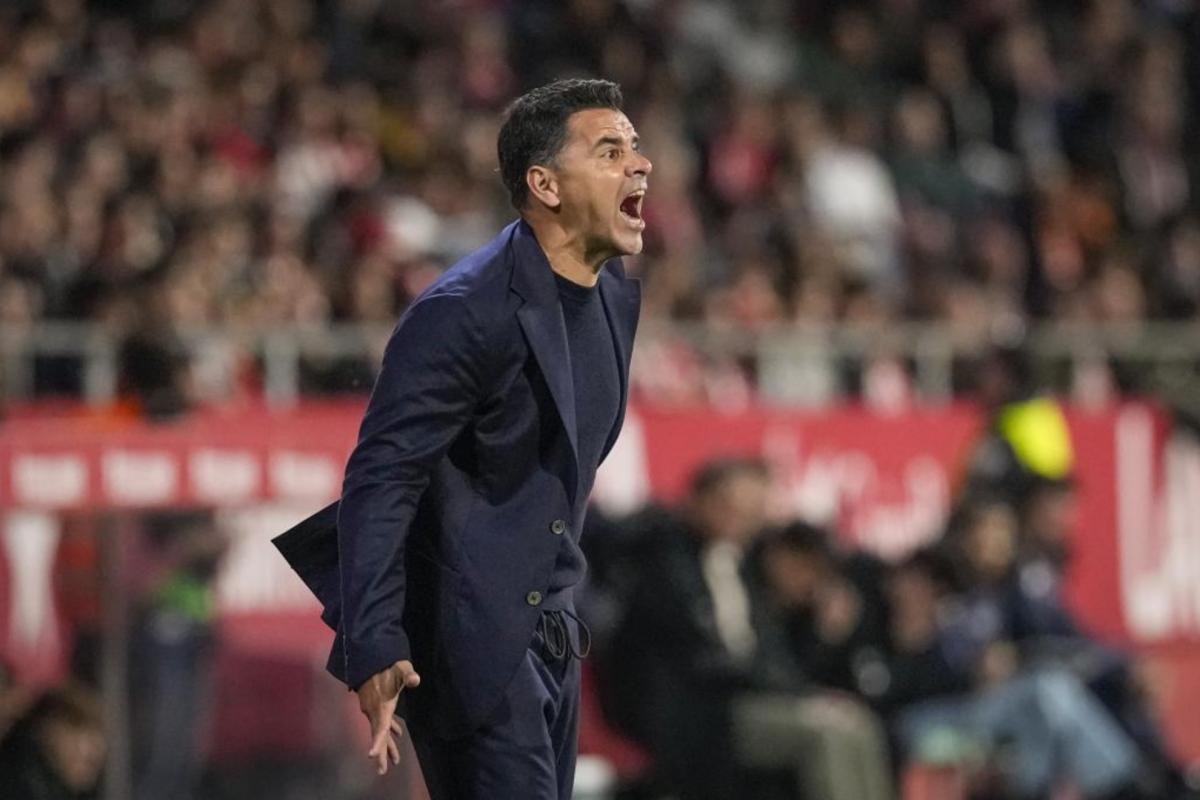 Míchel: “Si algún jugador no se ve preparado que lo diga y estará fuera del equipo”