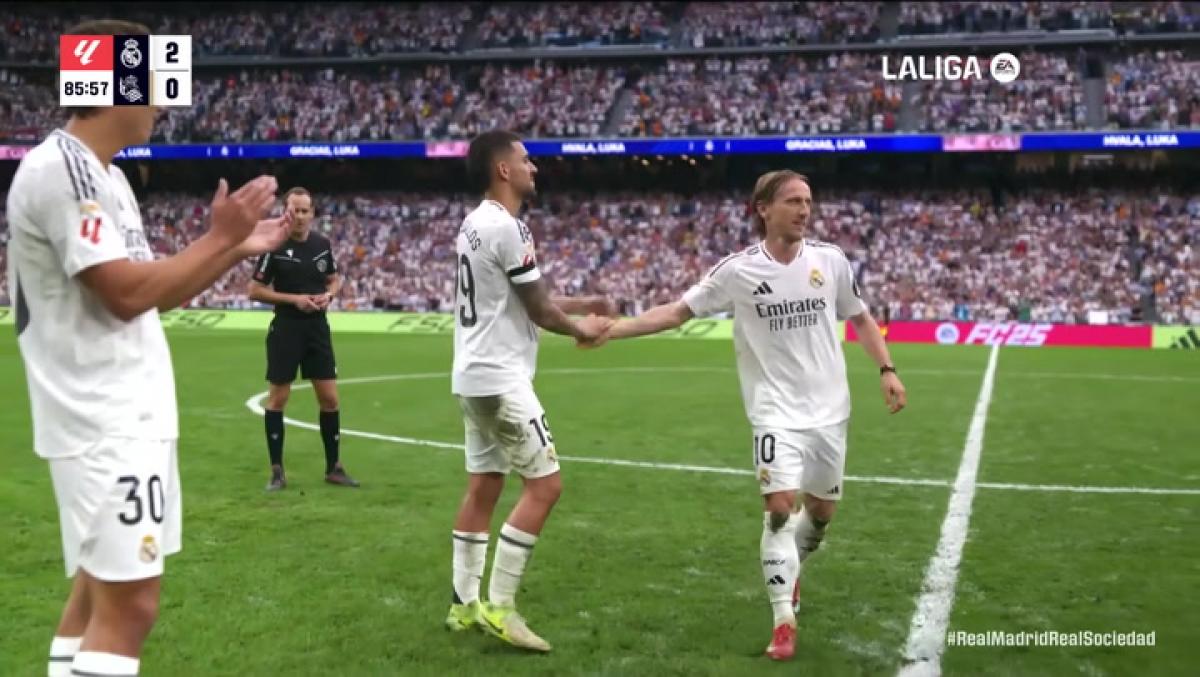 لوكا مودريتش يودع ريال مدريد برسالة مؤثرة: 