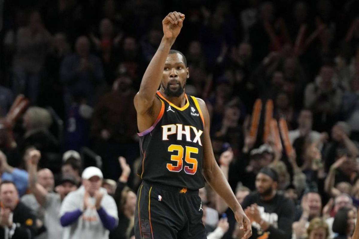 Los cinco equipos que pelean por hacerse con Kevin Durant