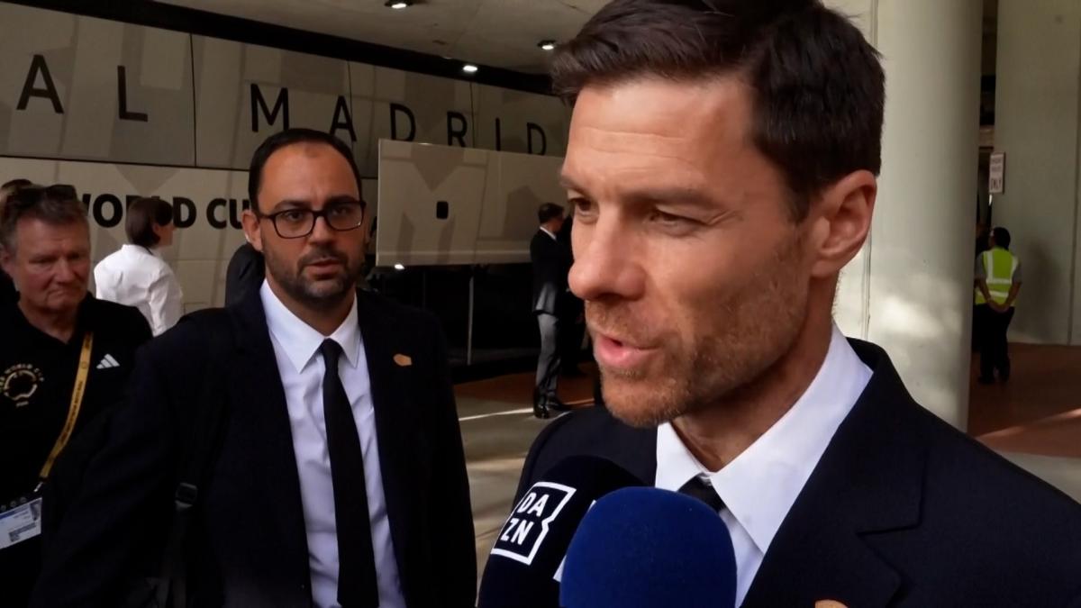 ريال مدريد بقيادة تشابي ألونسو يصل إلى ميامي استعداداً لكأس العالم للأندية