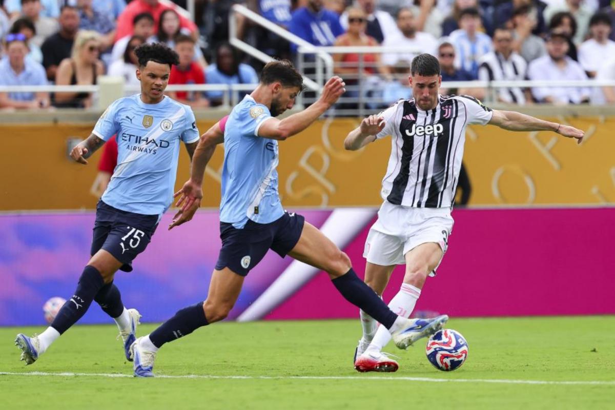 Vlahovic echa un pulso a la Juve y tiene en mente marcharse libre en 2026