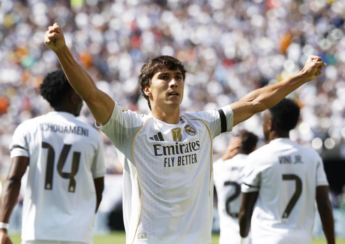 Gonzalo García, Mundial y... supercontrato