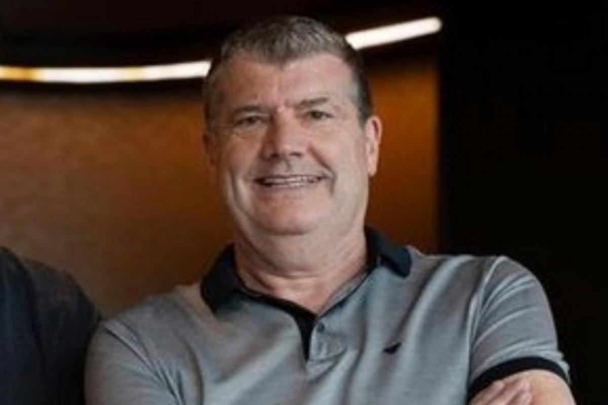 Ron Gourlay llega a Valencia 39 días después de su nombramiento como CEO Deportivo