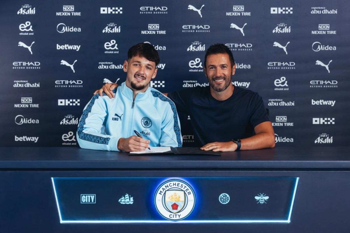 El Manchester City asegura el futuro de su portería con el fichaje de James Trafford