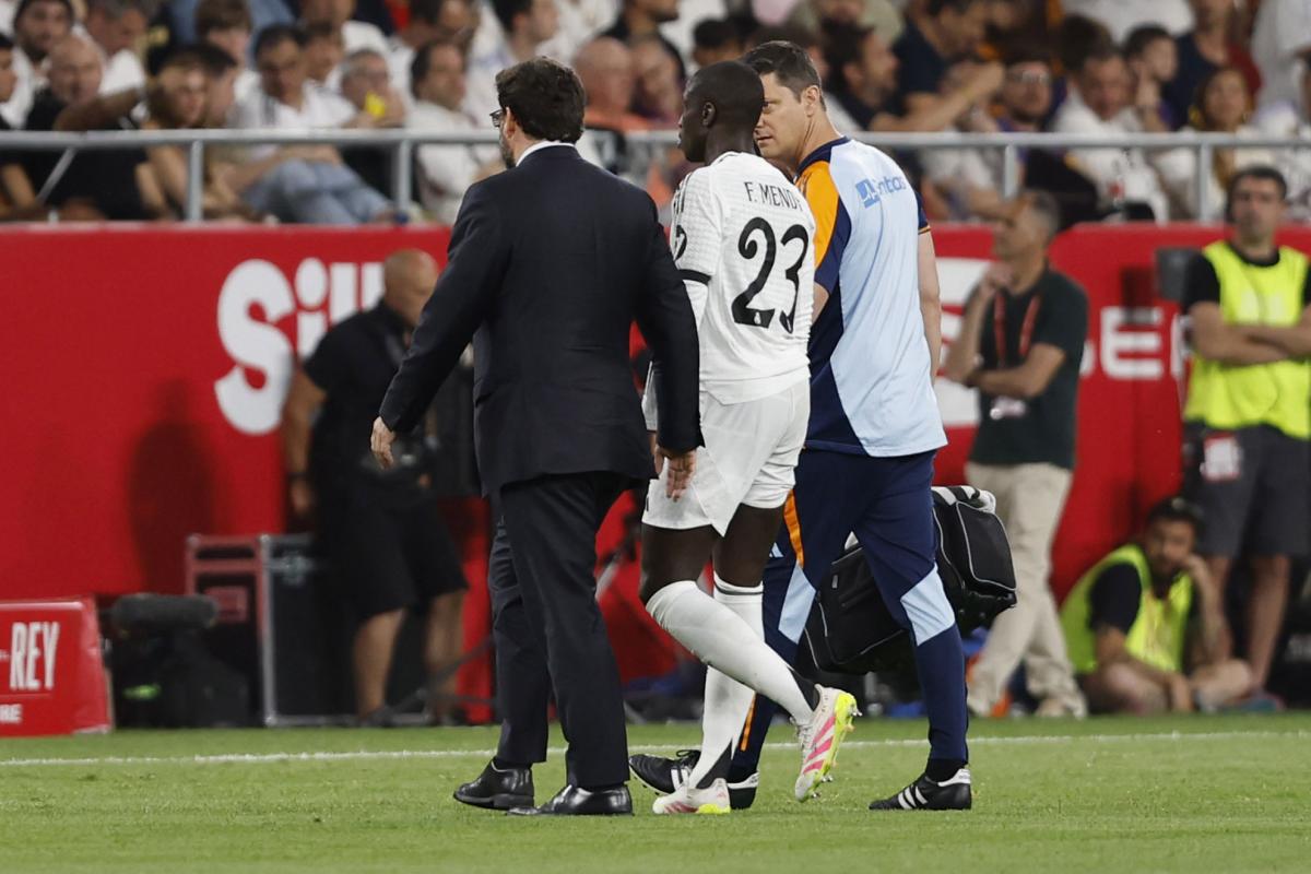 فيرلاند ميندي يواصل العمل للعودة إلى ريال مدريد وسط شائعات الانتقال