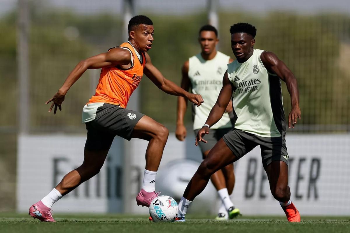 ريال مدريد يواجه تيرول في مباراة ودية استعداداً للموسم الجديد