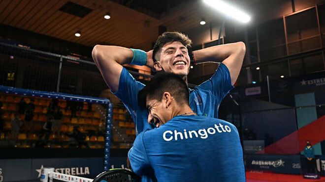 Juan Tello y Fede Chingotto celebran su primer título juntos.