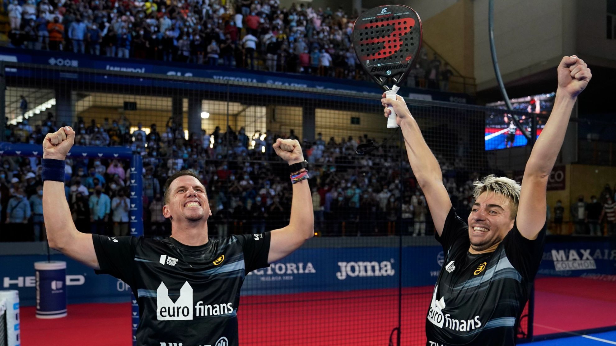 Paquito Navarro y Martín di Nenno celebran el título en Córdoba.
