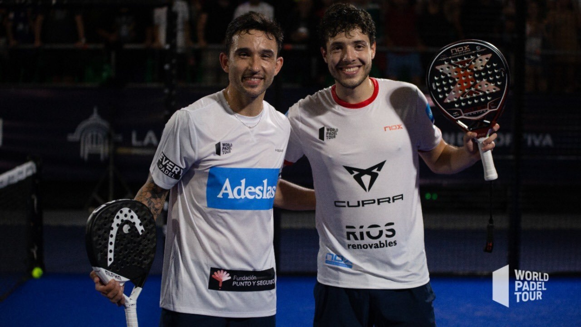 Snayo Gutiérrez y Agustín Tapia tras clasificarse para la final.