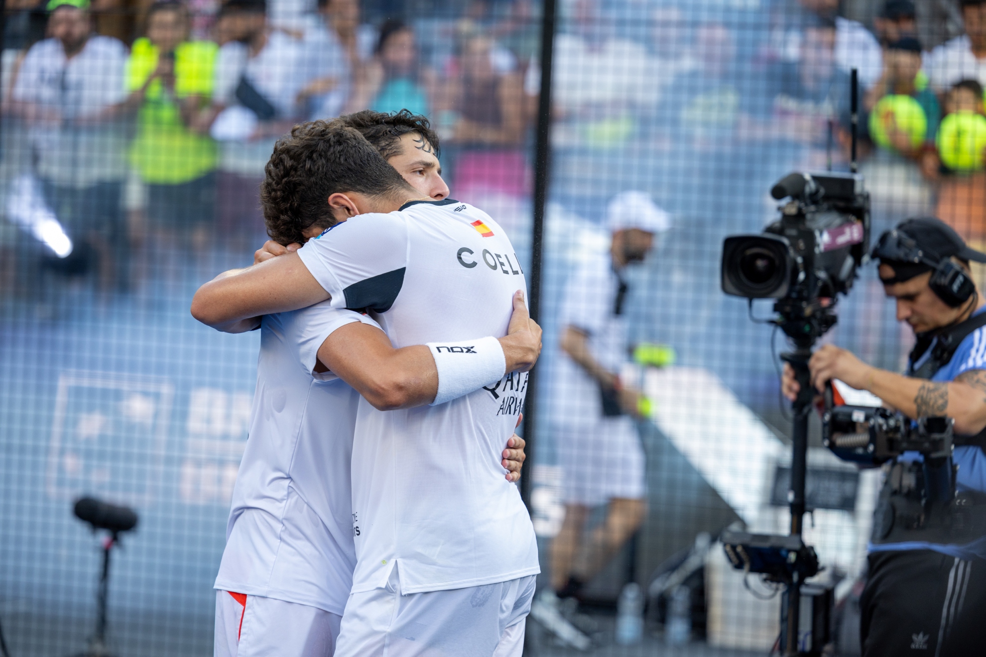 Arturo Coello y Agustín Tapia celebran una victoria