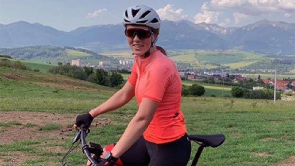 Petra Vlhova ya ha empezado a entrenar al aire libre con sesiones de bicicleta.