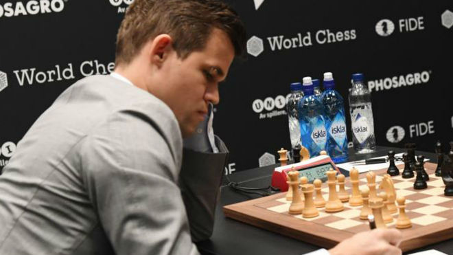 Magnus Carlsen, camepón del mundo de ajedrez, durante un torneo.