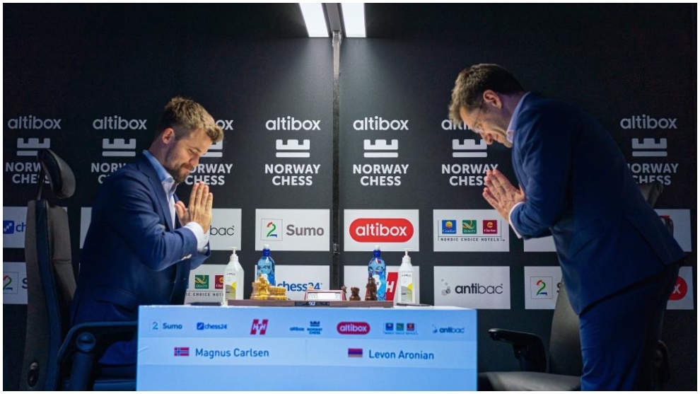 Magnus Carlsen contra Levon Aronian.