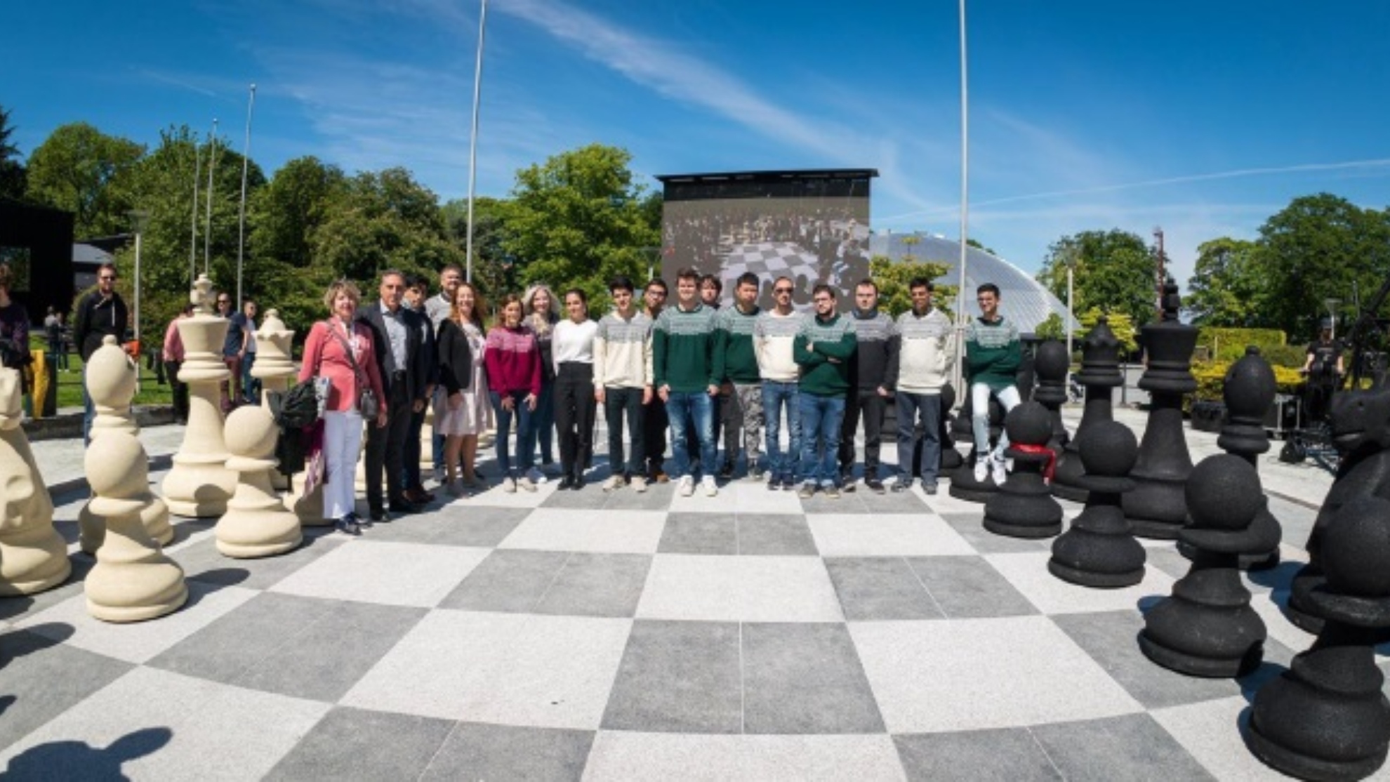 Parque gigante de ajedrez en Madrid - Tiwel