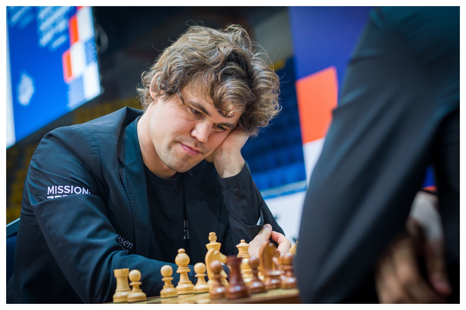 Magnus Carlsen durante el día 2.