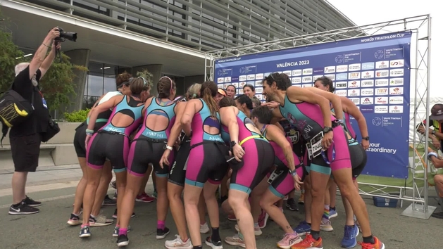 Triatlón de Valencia 2023 o cómo ayudar a mujeres a debutar en este deporte