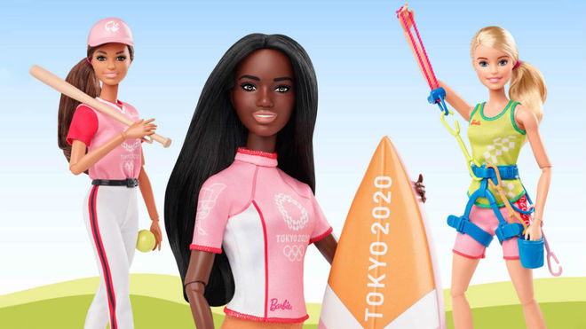 Diversas Barbies, con los diseños olímpicos