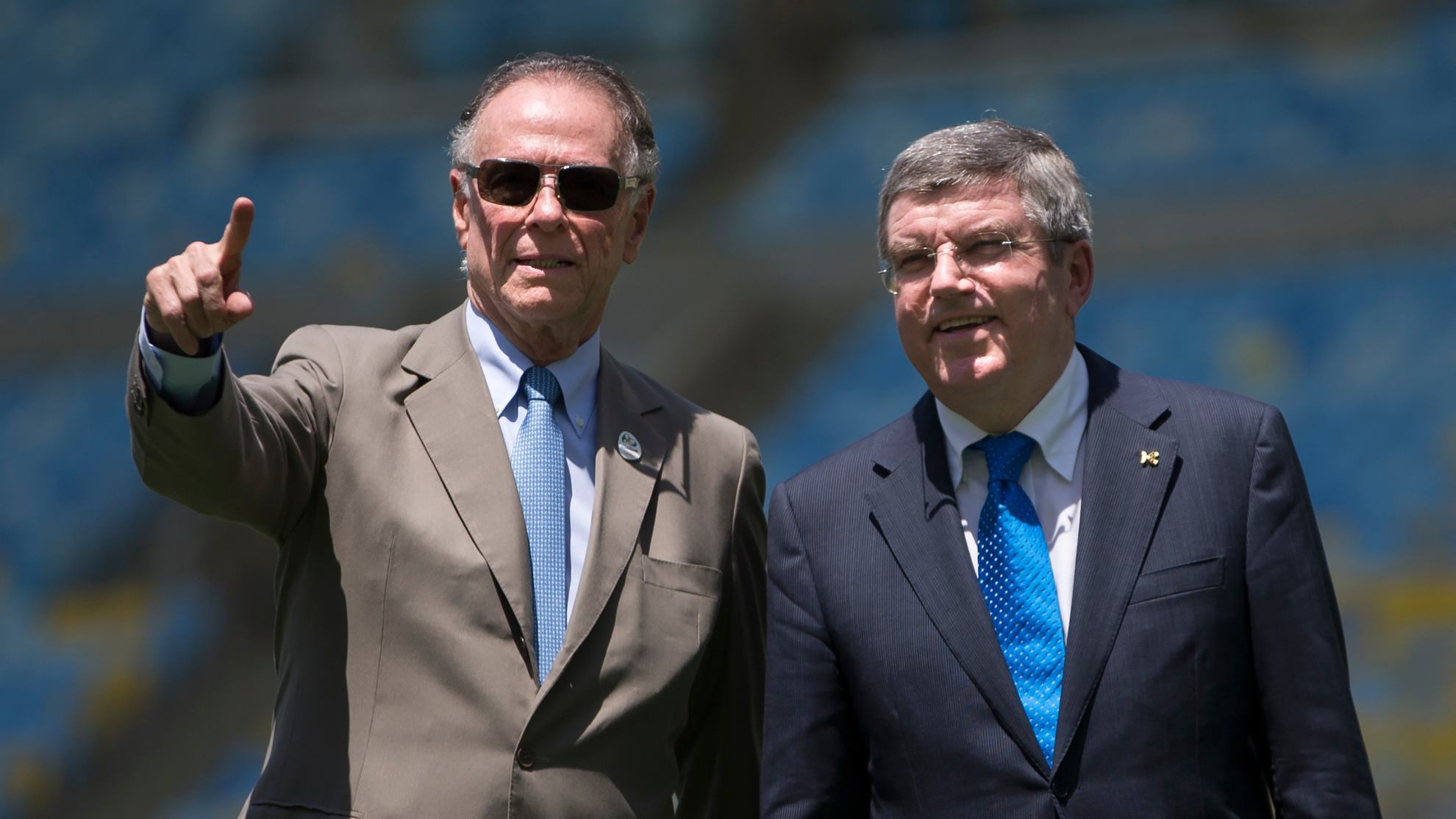 Carlos Arthur Nuzman, a la izquierda, con el presidente del COI, Thomas Bach