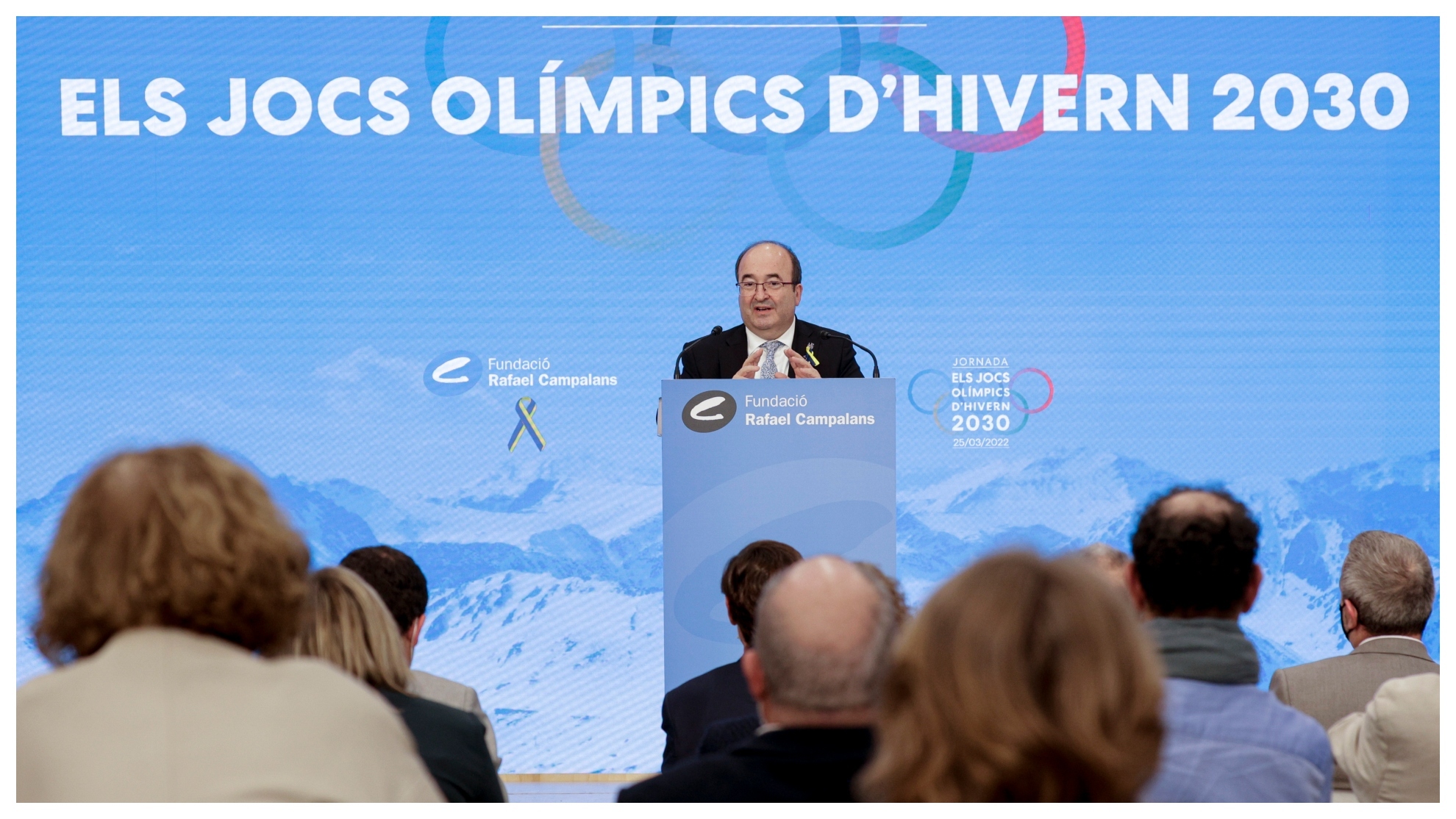 El ministro de Cultura y Deporte, Miquel Iceta, durante una jornada de debate celebrada el pasado viernes sobre el proyecto de candidatura olímpica de los Pirineos.
